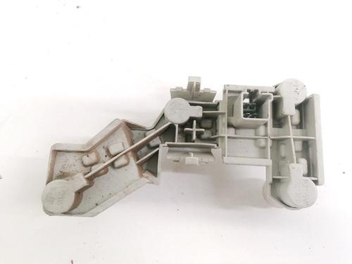 lamp-holder-volvo-v50-545-2003-2004-2005-2006-2007-2008-2009-2010-2011-2012-35460879 main image