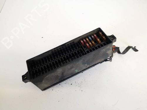 fuse-box-vw-tiguan-5n_-2007-2008-2009-2010-2011-2012-2013-2014-2015-2016-2017-2018-32957570 main image
