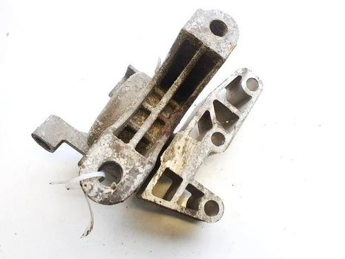 Used Engine mount Engine mount FIAT STILO (192_) 1.6 16V (192_XB1A) (103 hp) 32926260 32926260