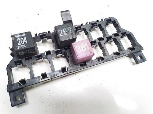 Used Fuse box AUDI A4 B5 (8D2) 1.8 (125 hp) 32543596