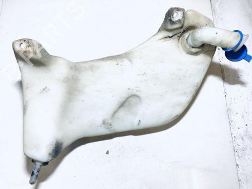 windscreen-washer-tank-audi-80-b4-saloon-8c2-1991-1992-1993-1994-1995-35567019 main image