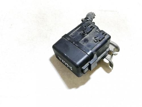 fuse-box-toyota-auris-_e15_-2006-2007-2008-2009-2010-2011-2012-2013-33060743 main image