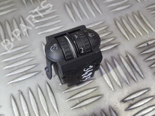 switch-vw-golf-v-1k1-2003-2004-2005-2006-2007-2008-2009-2010-35682629 main image