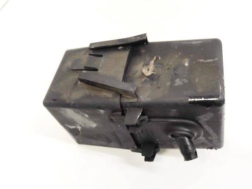 fuse-box-audi-a3-8l1-1996-1997-1998-1999-2000-2001-2002-2003-2004-2005-2006-32931406 main image