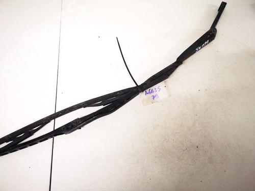 front-windshield-wiper-arm-audi-a4-b5-8d2-1994-1995-1996-1997-1998-1999-2000-2001-33081049 main image