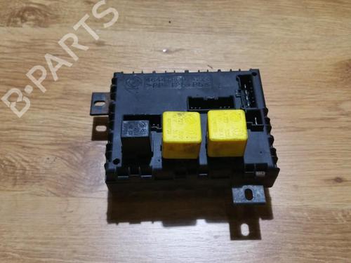Used Fuse box Fuse box ALFA ROMEO 156 (932_) 2.0 16V T.SPARK (932A2) (155 hp) 33481166 33481166