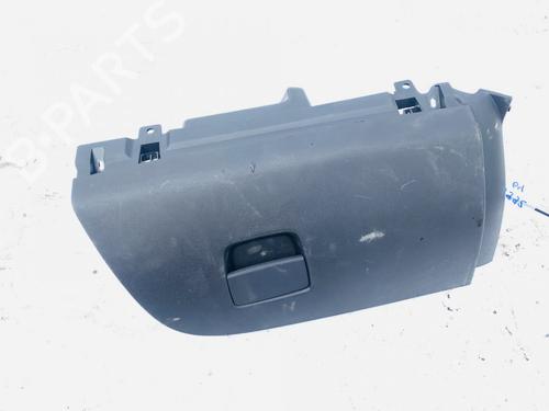 Porta-luvas Porta-luvas OPEL CORSA E (X15) 1.4 (08, 68) (90 hp) 35517477 35517477