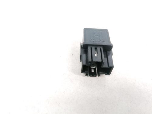 Used Electronic sensor Electronic sensor VOLVO V40 Estate (645) 1.9 DI (95 hp) 33082867 33082867