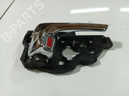 Used Front right interior door handle Front right interior door handle HYUNDAI ix35 Van CRDi (136 hp) 36546007 36546007