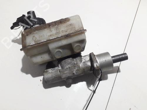 Used Brake master cylinder Brake master cylinder RENAULT ESPACE III (JE0_) 2.0 (JE0A) (114 hp) 35881739 35881739