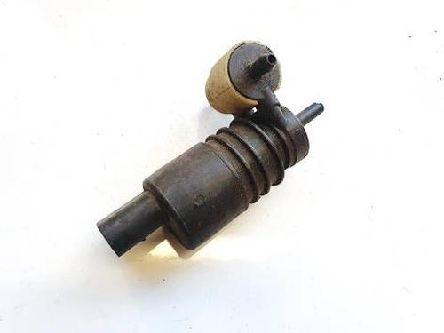 Used Washer pump Washer pump VW PASSAT B7 (362) 1.6 TDI (105 hp) 34901768 34901768