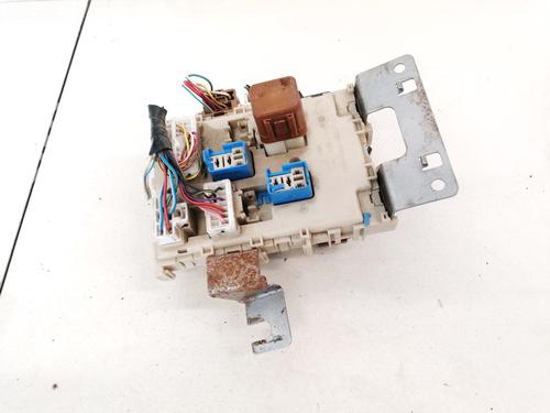 Used Fuse box Fuse box NISSAN ALMERA TINO (V10) 2.2 dCi (112 hp) 32880547 32880547