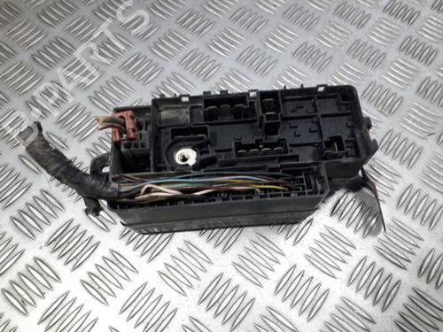 Used Fuse box Fuse box SUBARU LEGACY II (BD) 2.0 i 4WD (BD5) (116 hp) 33502632 33502632