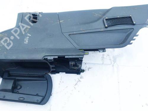 Bracciolo centrale Bracciolo centrale PEUGEOT 3008 I MPV (0U_) 1.6 HDi (109 hp) 35125122 35125122