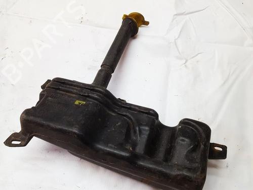 Used Windscreen washer tank Windscreen washer tank 35855882 35855882