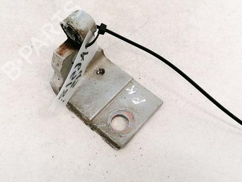 hingedoor-check-strap-audi-a4-b5-8d2-1994-1995-1996-1997-1998-1999-2000-2001-33075531 main image