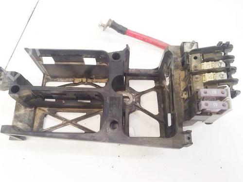 Used Fuse box OPEL ZAFIRA / ZAFIRA FAMILY B (A05) 1.9 CDTI (M75) (150 hp) 32589086