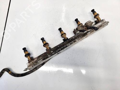 Used Injection rail Injection rail 35114871 35114871