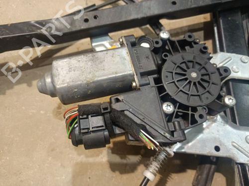 Used Left front window motor Left front window motor 39484482 39484482
