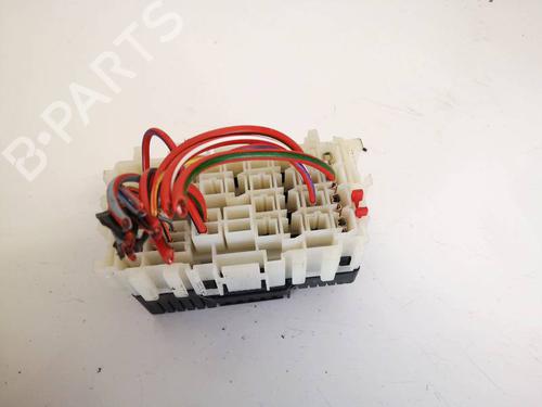 Fuse box VOLVO V60 I (155) 1.6 DRIVe | BP32591693E1 - Image 2