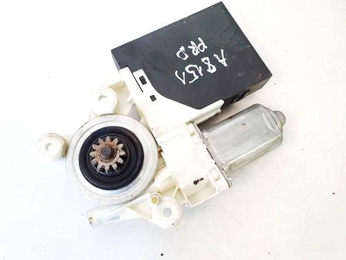 Right front window motor VOLVO V50 (545) 2.0 D | BP35377621E20 - Image 3