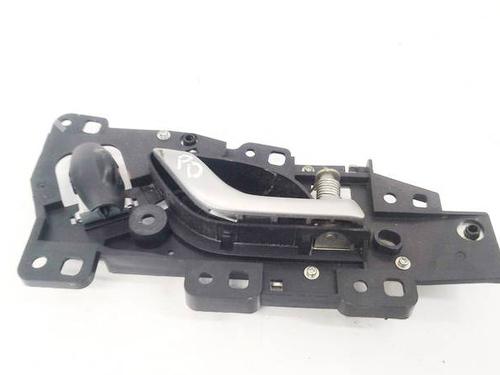Used Front right interior door handle Front right interior door handle 35041493 35041493