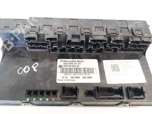 Used Fuse box Fuse box SUBARU LEGACY IV Estate (BP) 2.0 AWD (BP5) (138 hp) 33487934 33487934