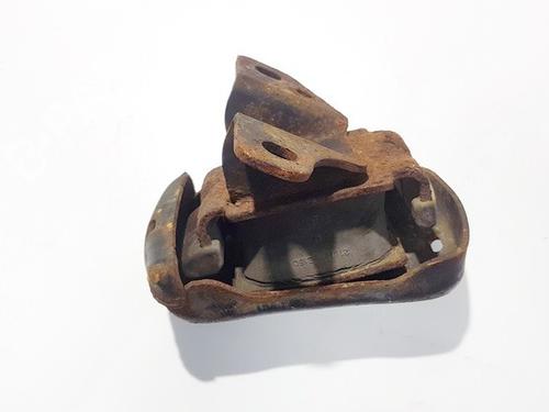 Used Engine mount Engine mount KIA SORENTO I (JC) 2.5 CRDi 4WD (140 hp) 32879400 32879400