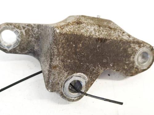 Engine mount MITSUBISHI COLT VI (Z3_A, Z2_A) 1.1 (Z31A, Z32A) | BP33683037M89 - Image 2