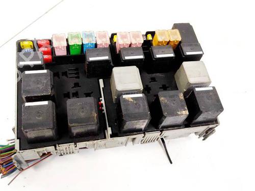 Used Fuse box Fuse box FORD TRANSIT Van (FA_ _) 2.2 TDCi (110 hp) 32932217 32932217