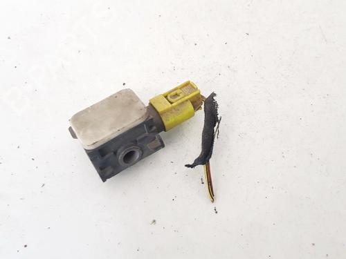 Used Electronic module Electronic module MERCEDES-BENZ M-CLASS (W164) ML 320 CDI 4-matic (164.122) (224 hp) 32880008 32880008