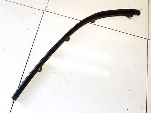 Forreste kofanger spoiler Forreste kofanger spoiler TOYOTA YARIS (_P9_) 1.0 VVT-i (KSP90_, KSP90R) (69 hp) 34994988 34994988