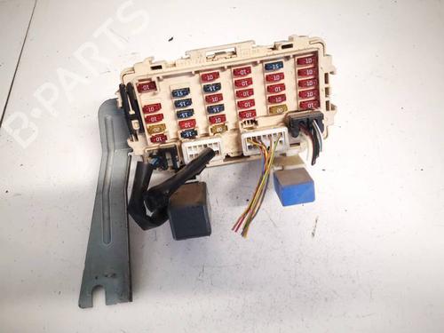 Used Fuse box Fuse box NISSAN X-TRAIL I (T30) 2.2 Di 4x4 (114 hp) 32619511 32619511