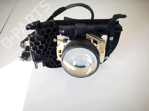 Used Left front fog light Left front fog light 35225736 35225736