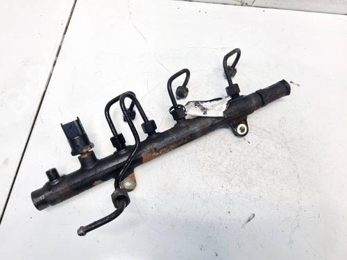 Used Injection rail Injection rail 35102574 35102574