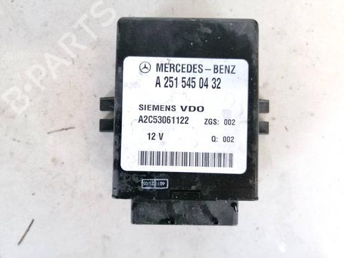 Used Electronic module Electronic module MERCEDES-BENZ E-CLASS (W211) E 220 CDI (211.006) (136 hp) 32949308 32949308