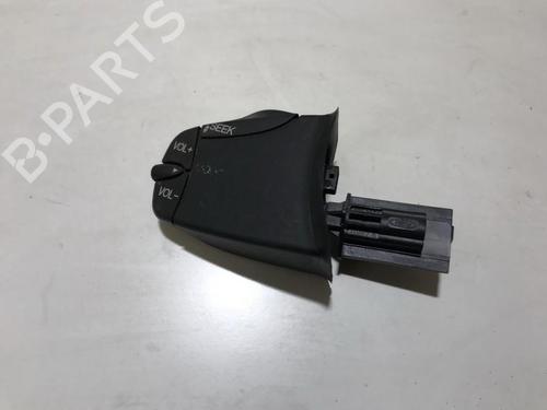 Used Steering wheel controls Steering wheel controls 35707023 35707023