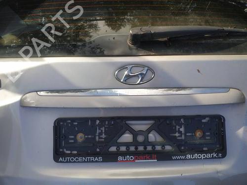 Pynteliste til bagklap Pynteliste til bagklap HYUNDAI i30 Estate (FD) 1.6 CRDi (116 hp) 35388024 35388024