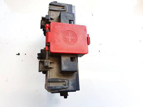 Used Fuse box Fuse box MERCEDES-BENZ CLS (C219) CLS 320 CDI (219.322) (224 hp) 32946761 32946761