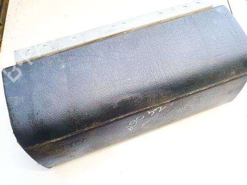 Used Passenger airbag VW PASSAT B3/B4 Variant (3A5, 35I) 1.9 TDI (90 hp) 32614941