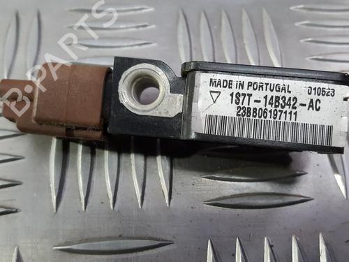 Used Electronic module Electronic module FORD MONDEO III (B5Y) 2.0 16V TDDi / TDCi (115 hp) 33491672 33491672