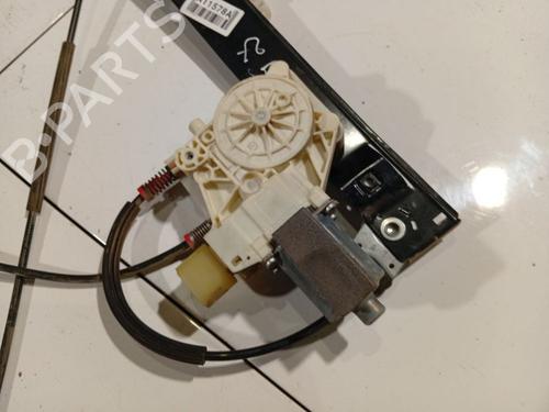 Rudehejsemotor bagstkærm højre Rudehejsemotor bagstkærm højre 38478390 38478390
