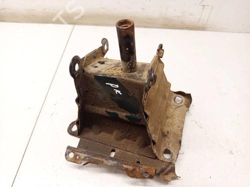 Used Front bumper bracket Front bumper bracket 34819948 34819948
