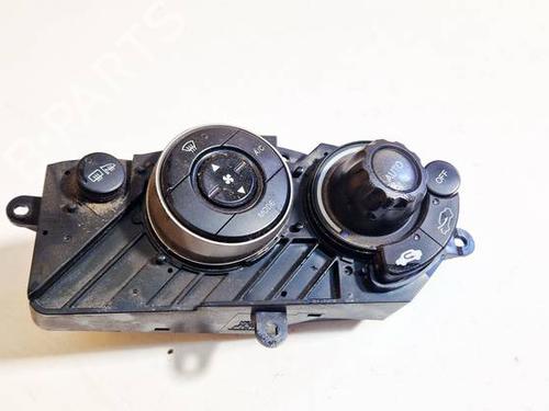 Used Climate control Climate control 34962638 34962638