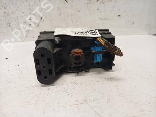 Switch OPEL ASTRA H (A04) 1.9 CDTI (L48) | BP35283851I30 - Image 2