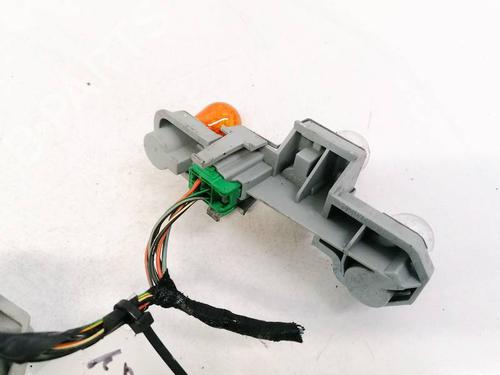 lamp-holder-volvo-c30-533-2006-2007-2008-2009-2010-2011-2012-2013-35371143 main image