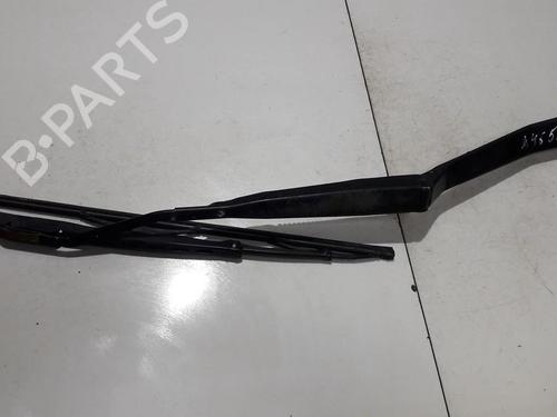 front-windshield-wiper-arm-toyota-rav-4-ii-_a2_-2000-2001-2002-2003-2004-2005-33514832 main image