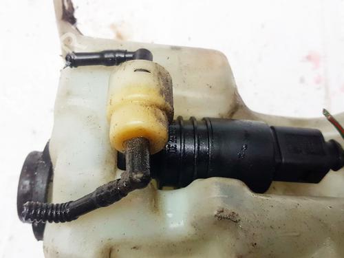 Used Washer pump Washer pump SKODA OCTAVIA I (1U2) 1.9 TDI (110 hp) 35878146 35878146