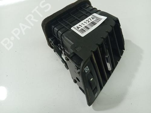 Used Air vent CHEVROLET CAPTIVA (C100, C140) 2.0 D (150 hp) 32533338