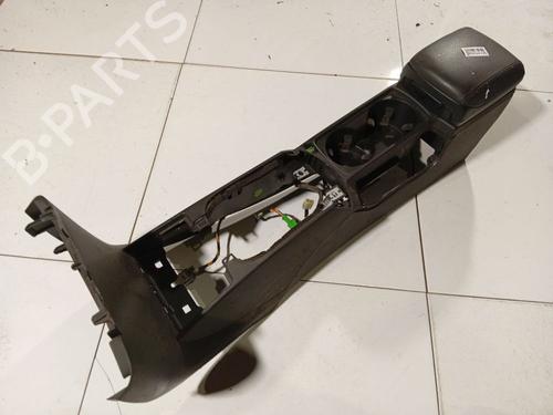 Used Armrest / Center console Armrest / Center console 34860627 34860627